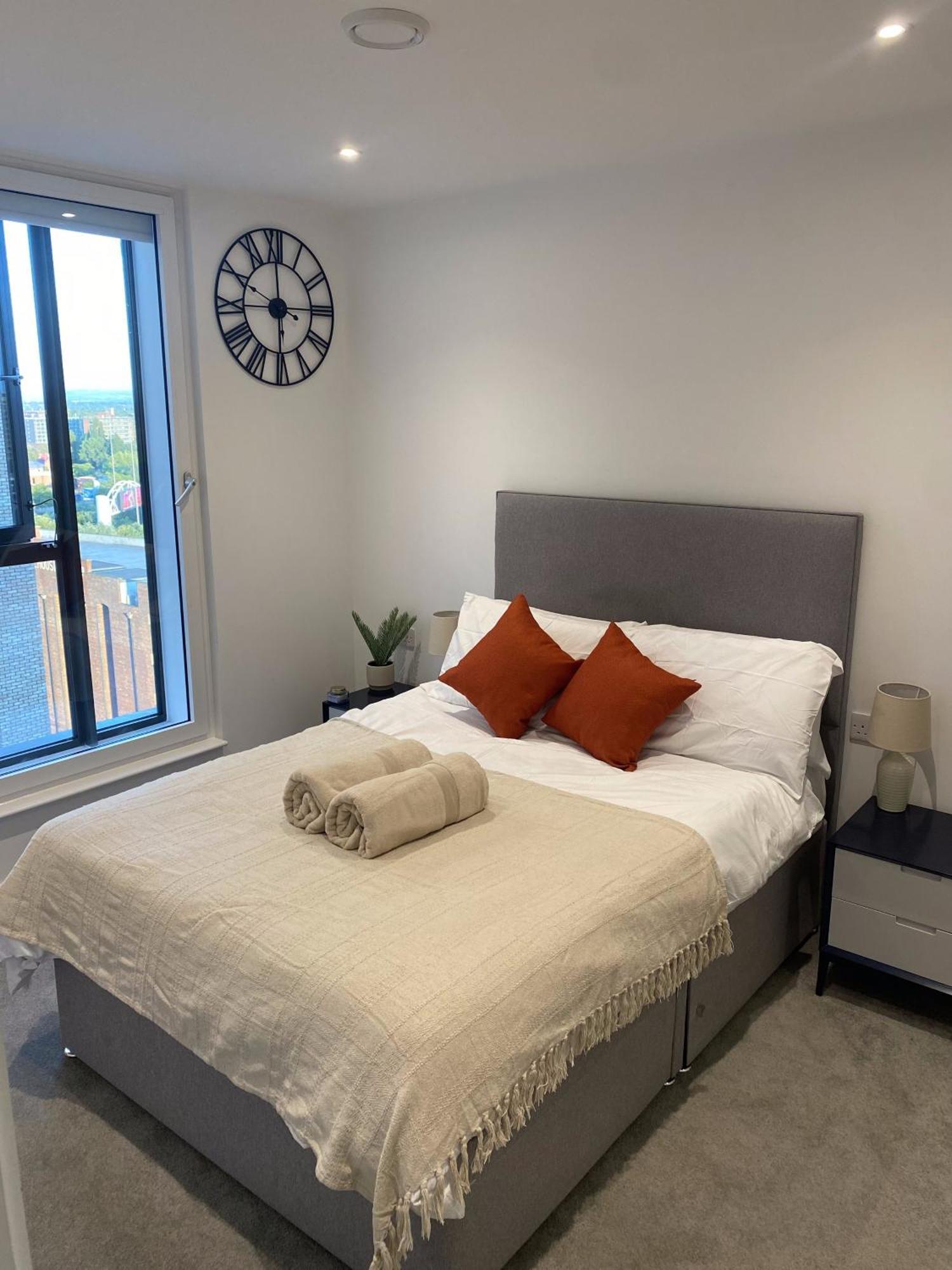 Apartamento Terrace Retreat-cinema & Free Parking