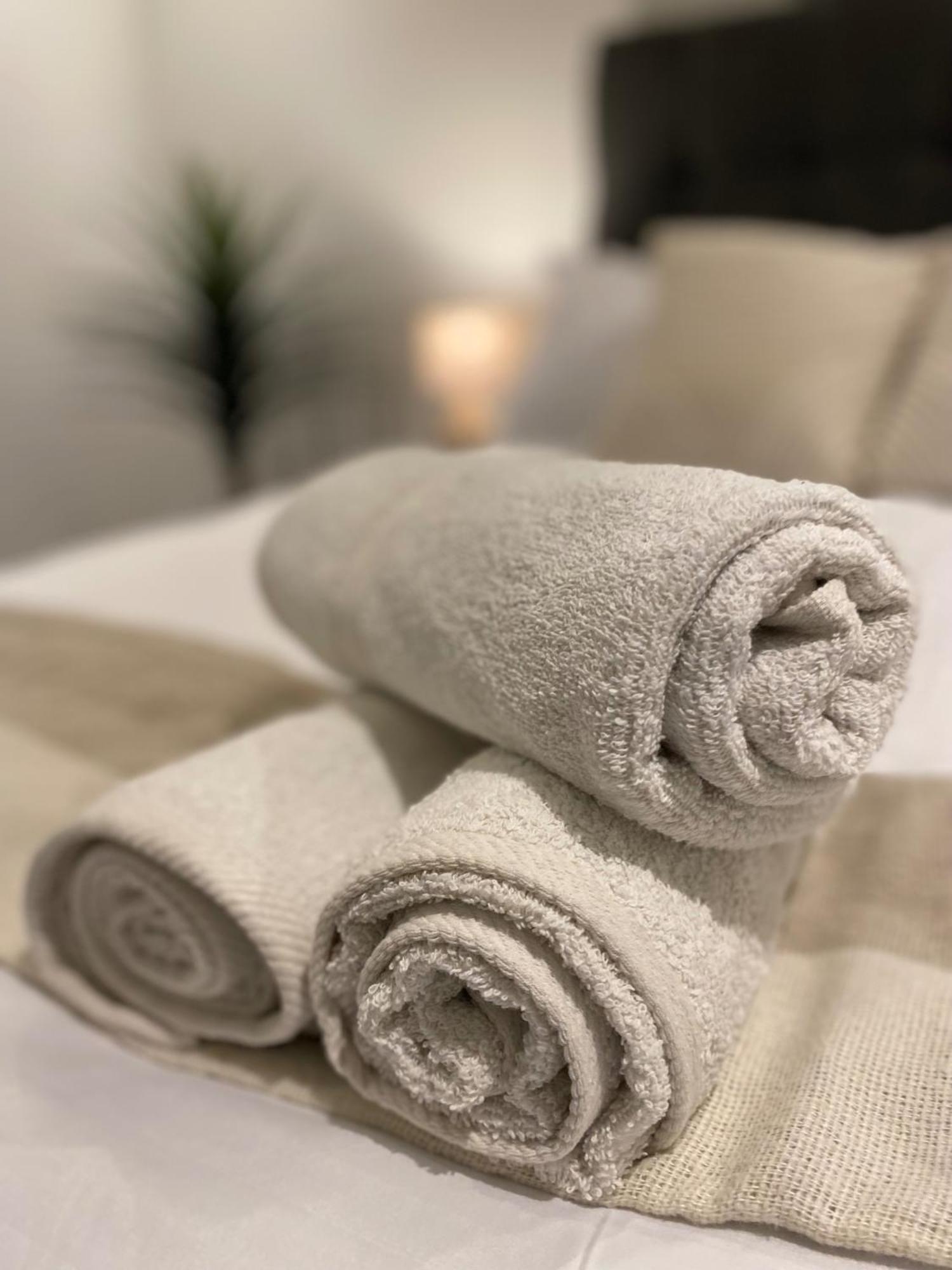 Terrace Retreat-cinema & Free Parking Apartamento *